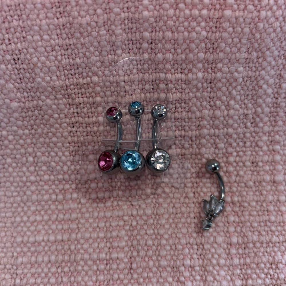 4 Bellybutton Rings